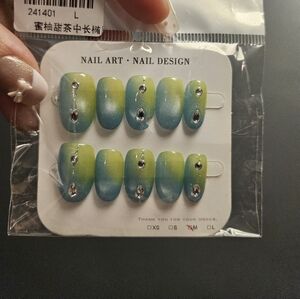 Gradient Blue-Green Rhinestone Press-On Nails